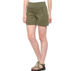 NWT Swiss Alps Trekkie Shorts